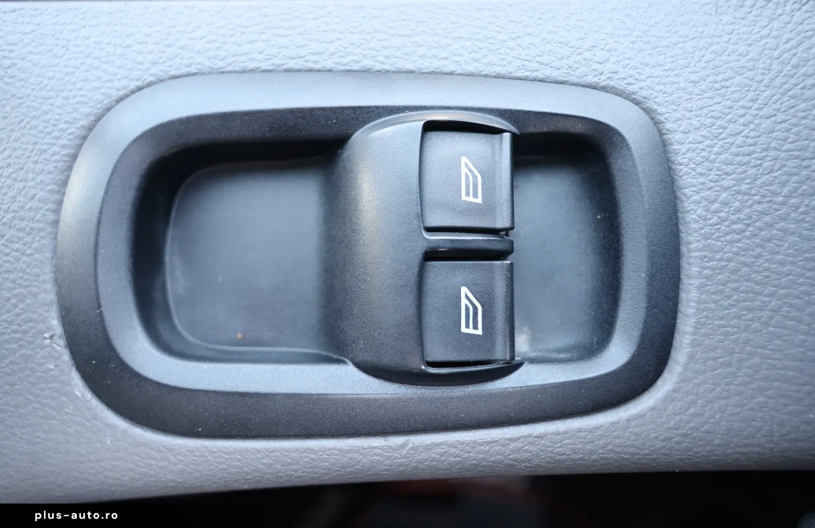 Ford Transit L3H2 2.0D 130CP