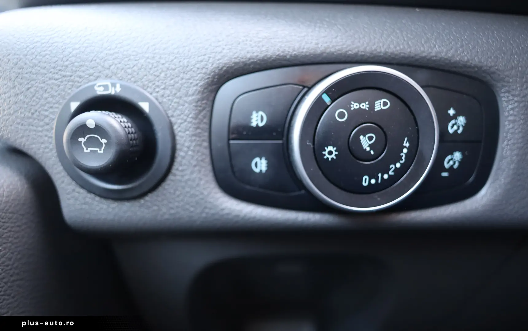 Ford Transit L3H2 2.0D 130CP