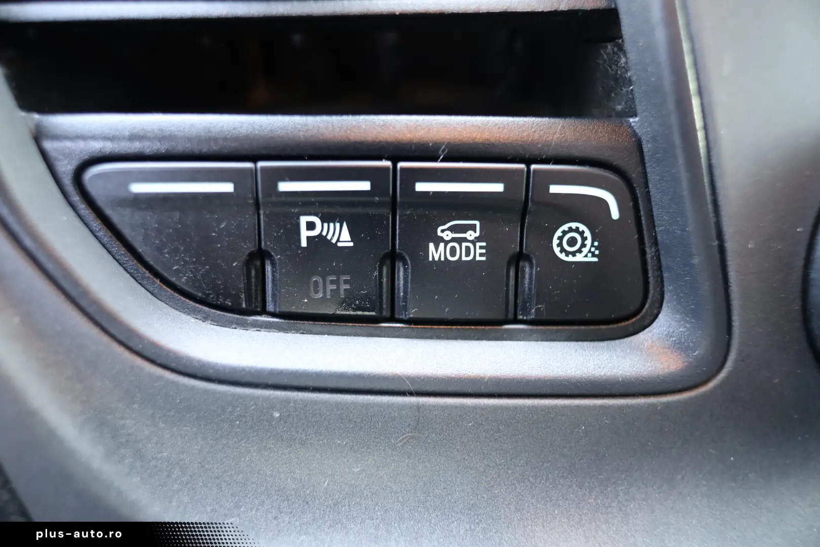 Ford Transit L3H2 2.0D 130CP