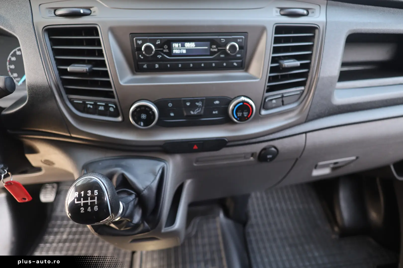 Ford Transit Custom L2H1 2.0 105CP