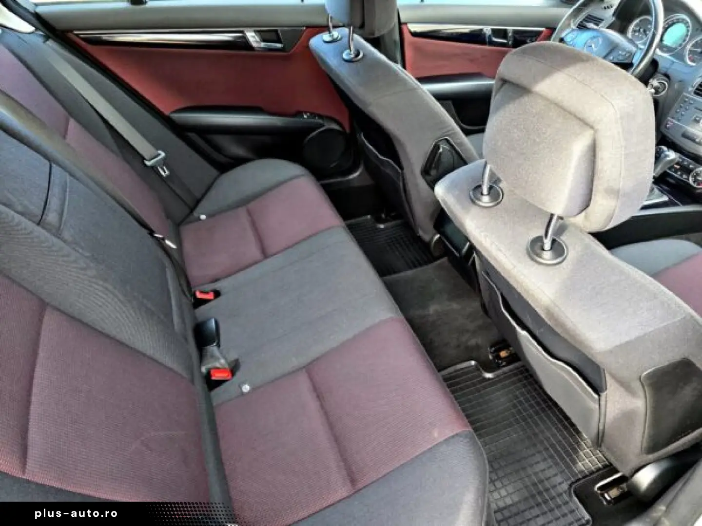 MERCEDES C180   An 2010   Motor 2 2