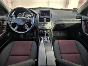 MERCEDES C180   An 2010   Motor 2 2