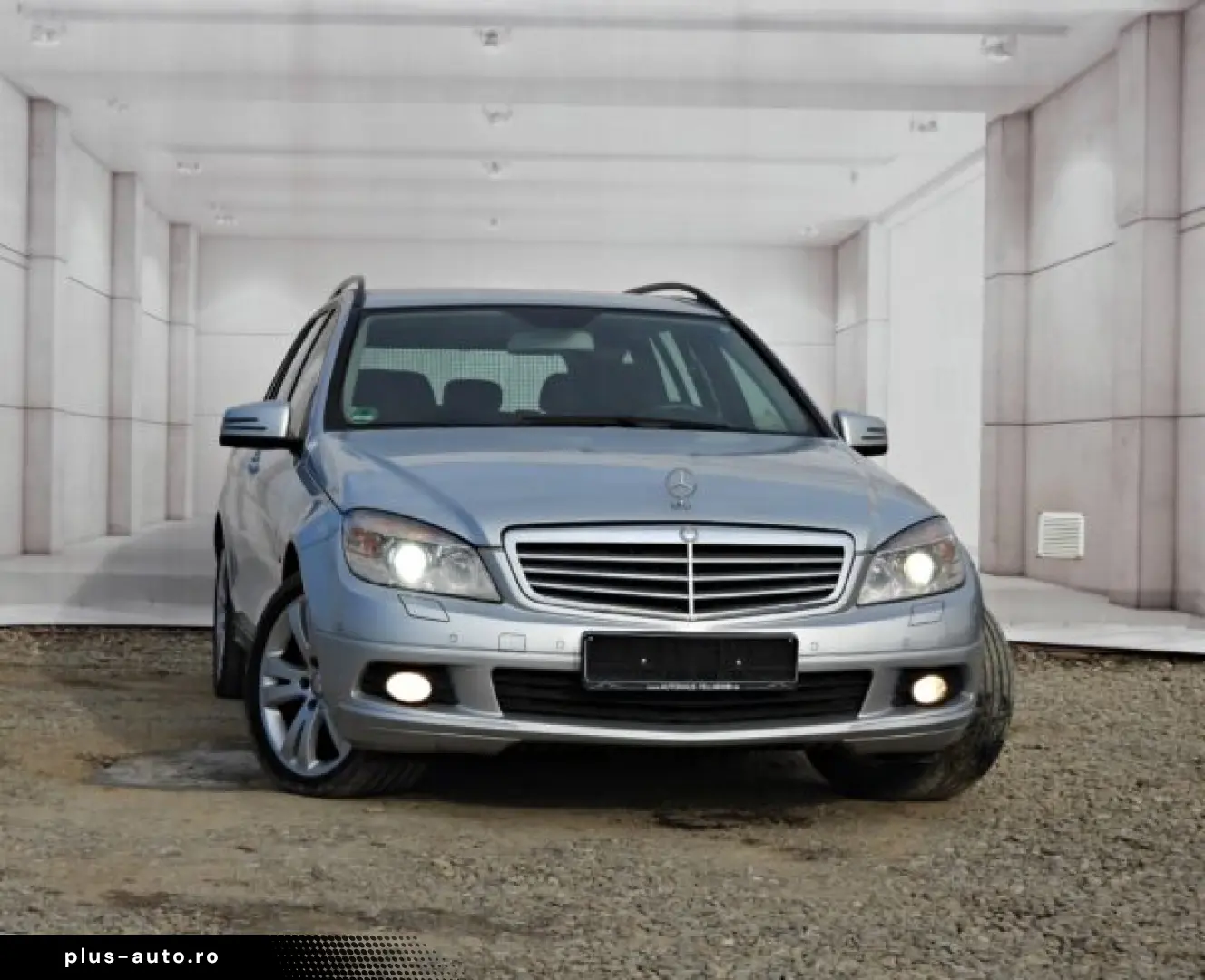 MERCEDES C180   An 2010   Motor 2 2