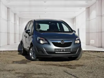 OPEL MERIVA   An 2011   Motor 1 7