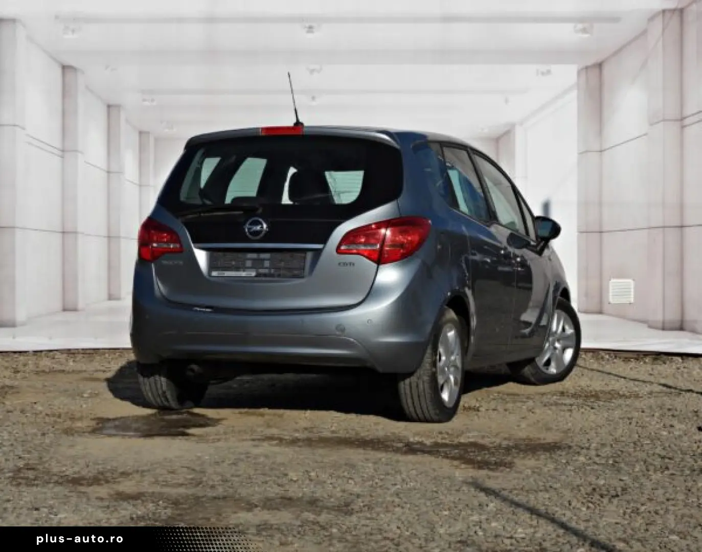 OPEL MERIVA   An 2011   Motor 1 7