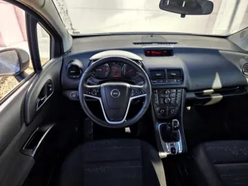 OPEL MERIVA   An 2011   Motor 1 7