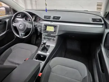 VW PASSAT B7   An 2012   Motor 1 6