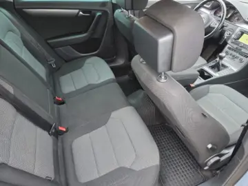 VW PASSAT B7   An 2012   Motor 1 6