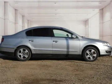 VW PASSAT   An 2006   Motor 2 0 DIESEL