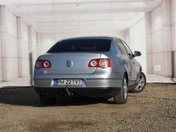 VW PASSAT   An 2006   Motor 2 0 DIESEL