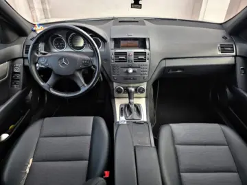 MERCEDES C180   An 2009   Motor 1 8