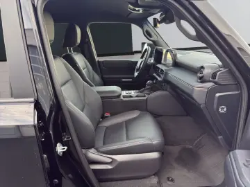 TOYOTA Land Cruiser 2.8 AWD Executive 1.Hand Deutsch