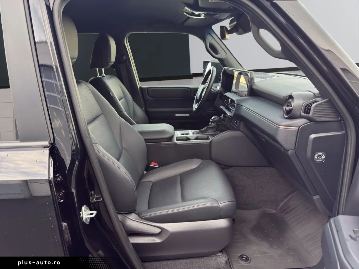 TOYOTA Land Cruiser 2.8 AWD Executive 1.Hand Deutsch