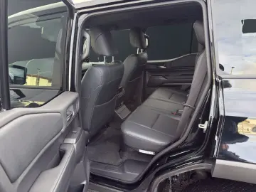 TOYOTA Land Cruiser 2.8 AWD Executive 1.Hand Deutsch