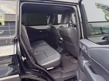 TOYOTA Land Cruiser 2.8 AWD Executive 1.Hand Deutsch