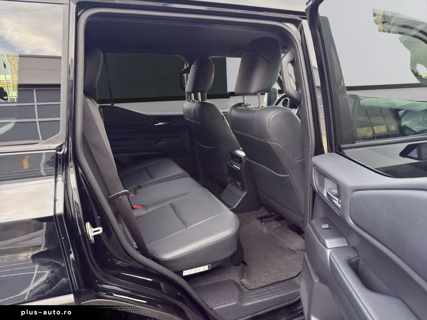 TOYOTA Land Cruiser 2.8 AWD Executive 1.Hand Deutsch
