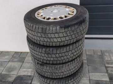 FORD TRANZIT – MICROBUZ CU 9 LOCURI   An 2012