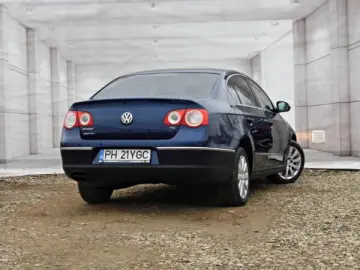 VW PASSAT   An 2006   Motor 2.0