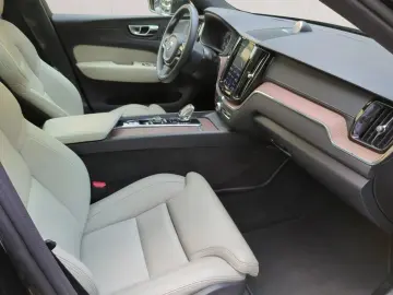 Volvo XC60 T8 Twin Engine Inscription AWD