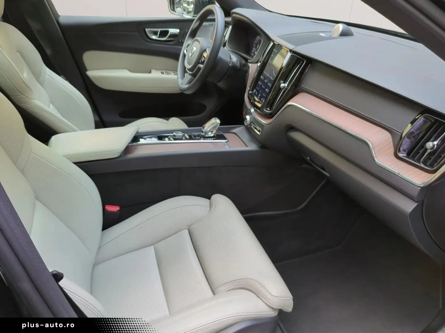 Volvo XC60 T8 Twin Engine Inscription AWD