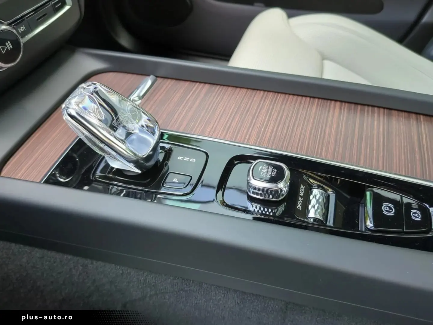 Volvo XC60 T8 Twin Engine Inscription AWD