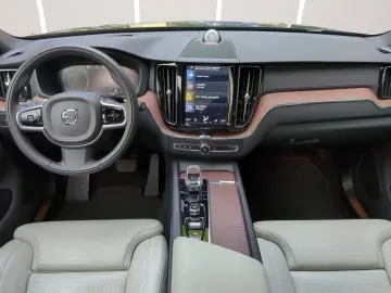 Volvo XC60 T8 Twin Engine Inscription AWD