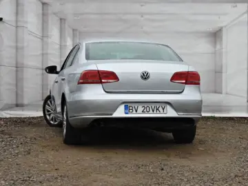 VW PASSAT   An 2011   Motor 1 6 DIESEL