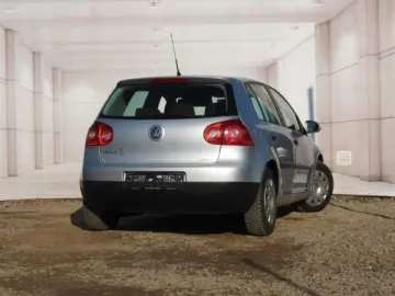 VW GOLF   An 2006   Motor 1 4