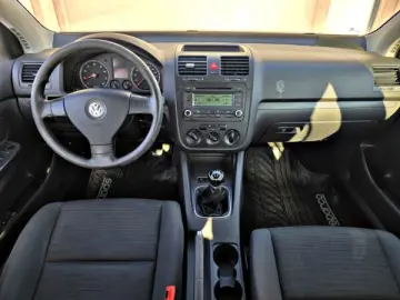 VW GOLF   An 2006   Motor 1 4
