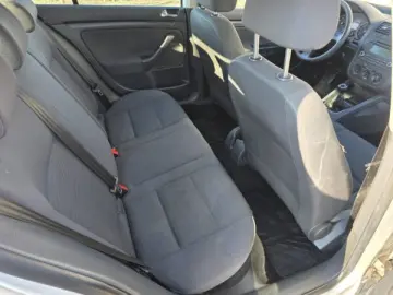 VW GOLF   An 2006   Motor 1 4