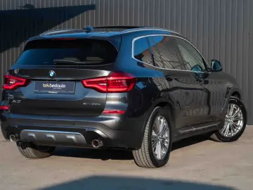 BMW X3 xDrive30e Aut. Luxury Line