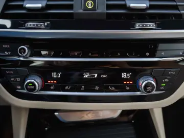 BMW X3 xDrive30e Aut. Luxury Line