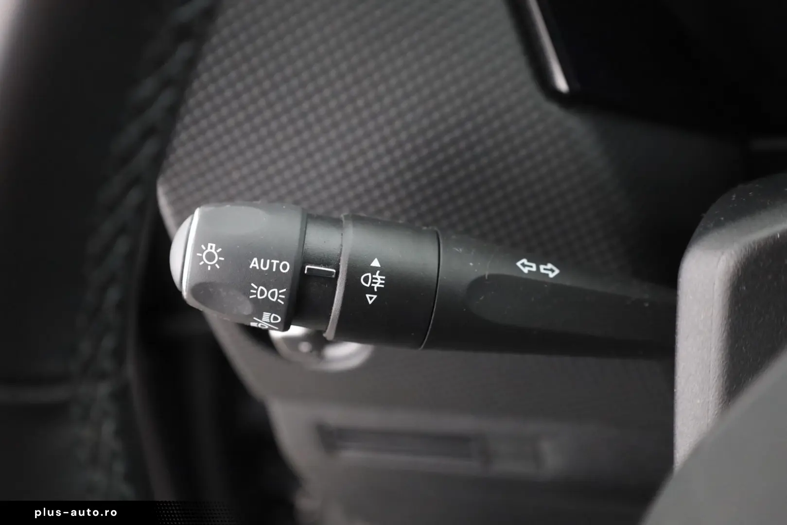 DS DS4 PureTech130 Aut. LED ACC Navi