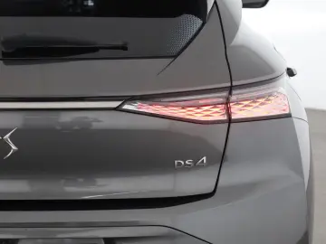 DS DS4 PureTech130 Aut. LED ACC Navi