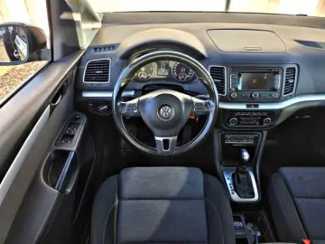 VW SHARAN   An 2012   Motor 2 0 DIESEL