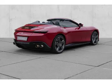 FERRARI Roma Spider  Leder LED CarPlay Daytona-Design