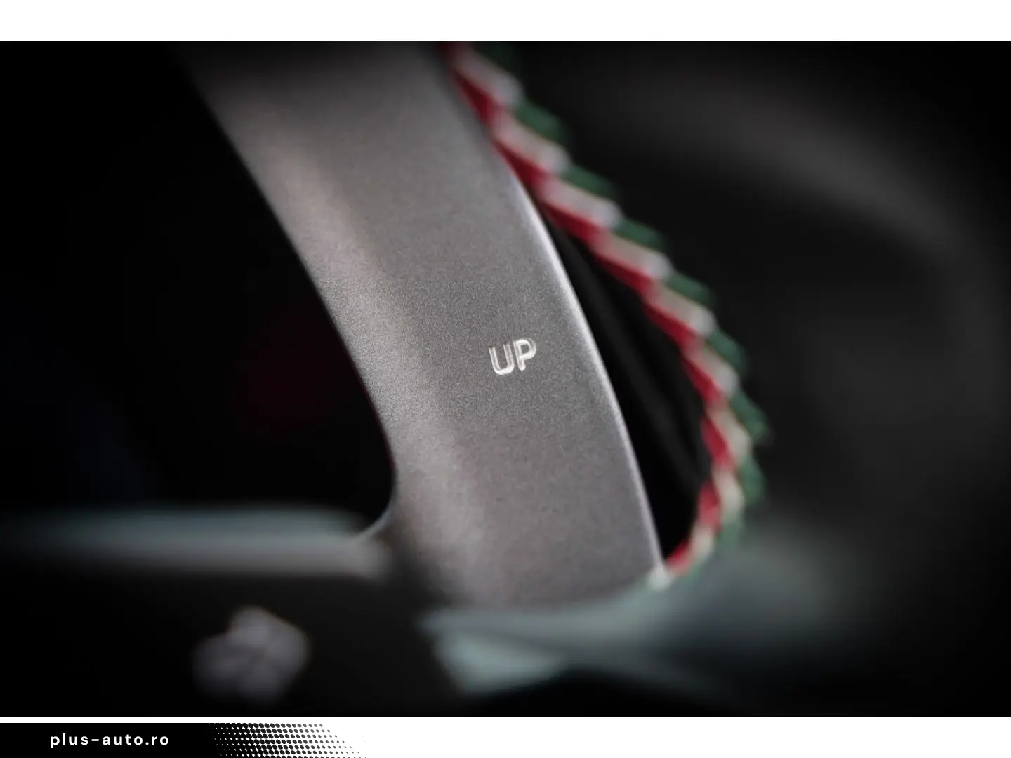 FERRARI Roma Spider  Leder LED CarPlay Daytona-Design