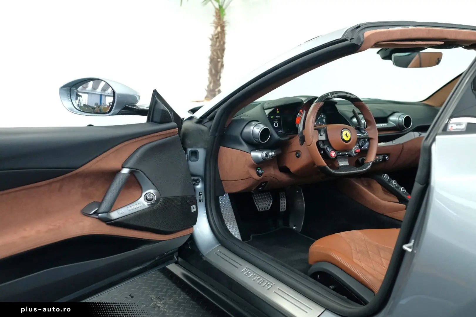 FERRARI 812 GTS CARBON LIFT JBL SURROUND VIEW ALCANTARA