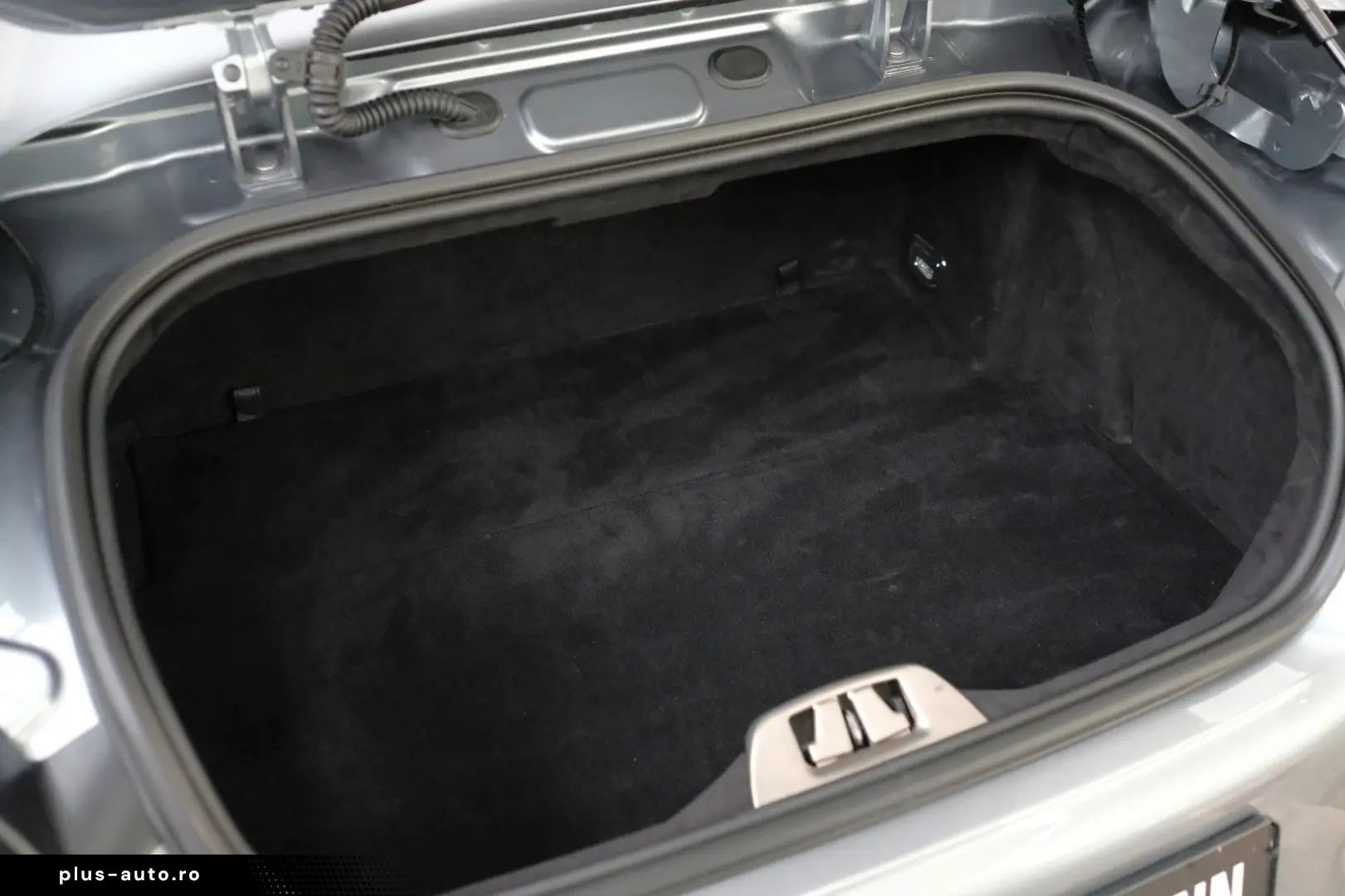 FERRARI 812 GTS CARBON LIFT JBL SURROUND VIEW ALCANTARA