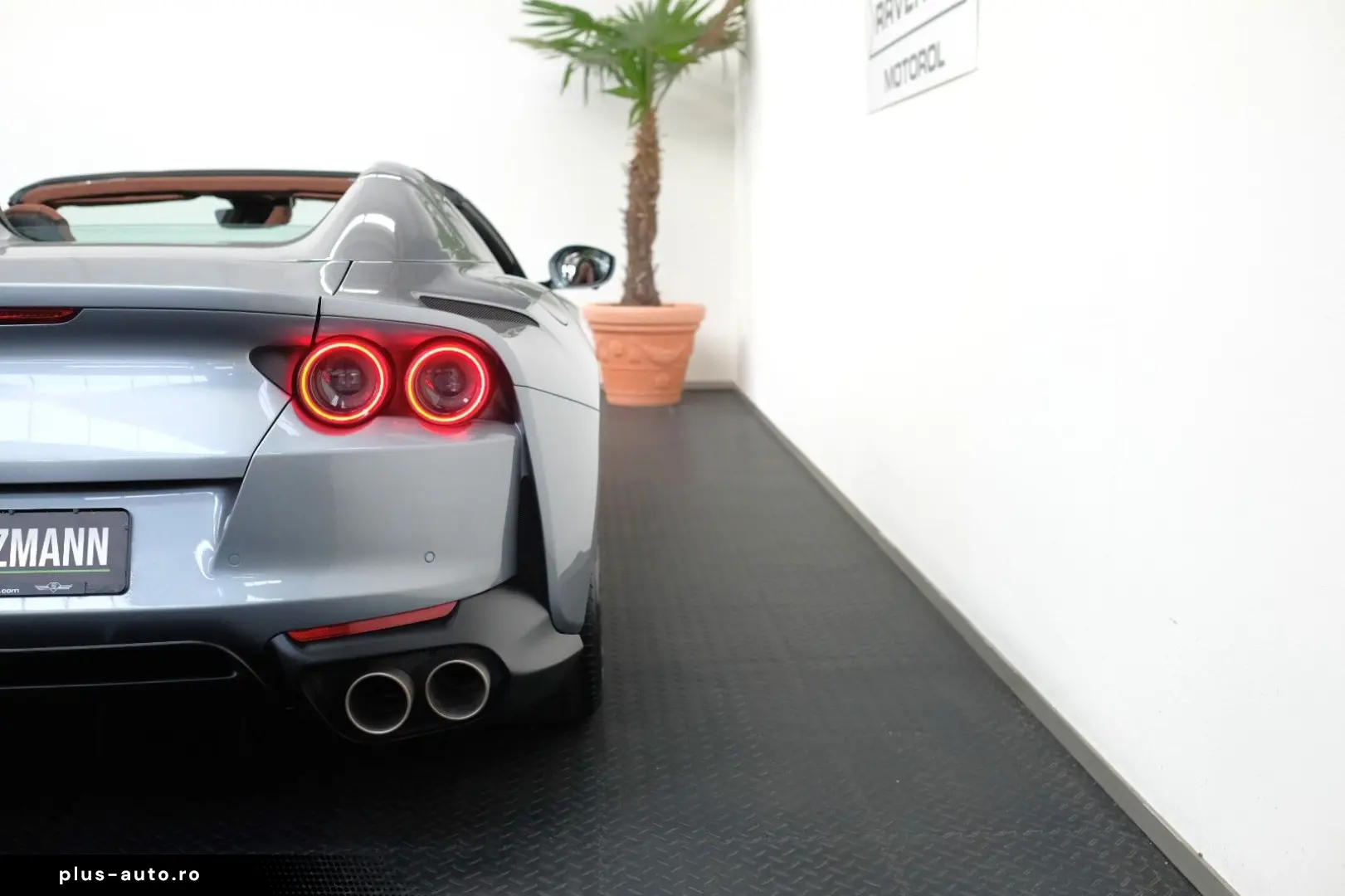 FERRARI 812 GTS CARBON LIFT JBL SURROUND VIEW ALCANTARA