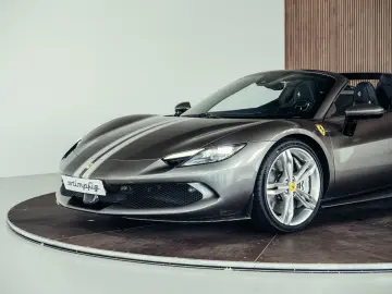 FERRARI 296 GTS Argento Nuerburgring  Carbon