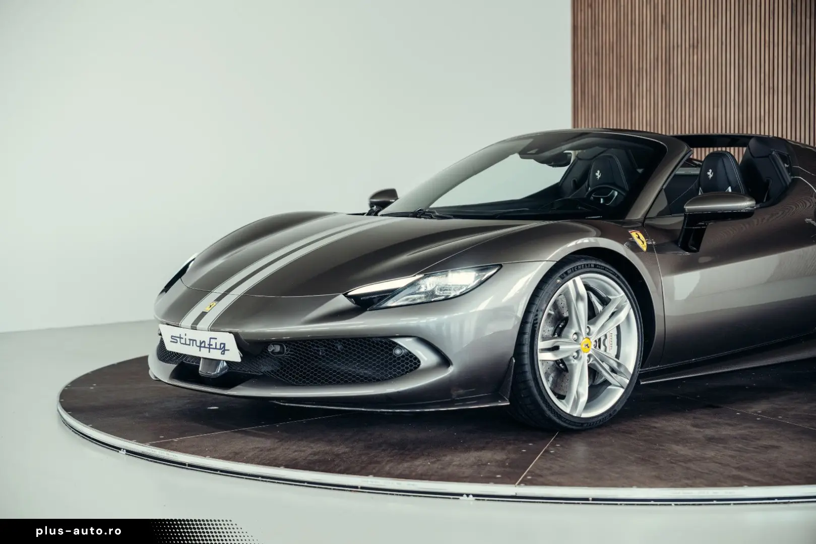 FERRARI 296 GTS Argento Nuerburgring  Carbon