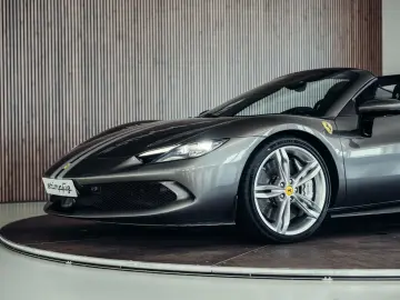 FERRARI 296 GTS Argento Nuerburgring  Carbon