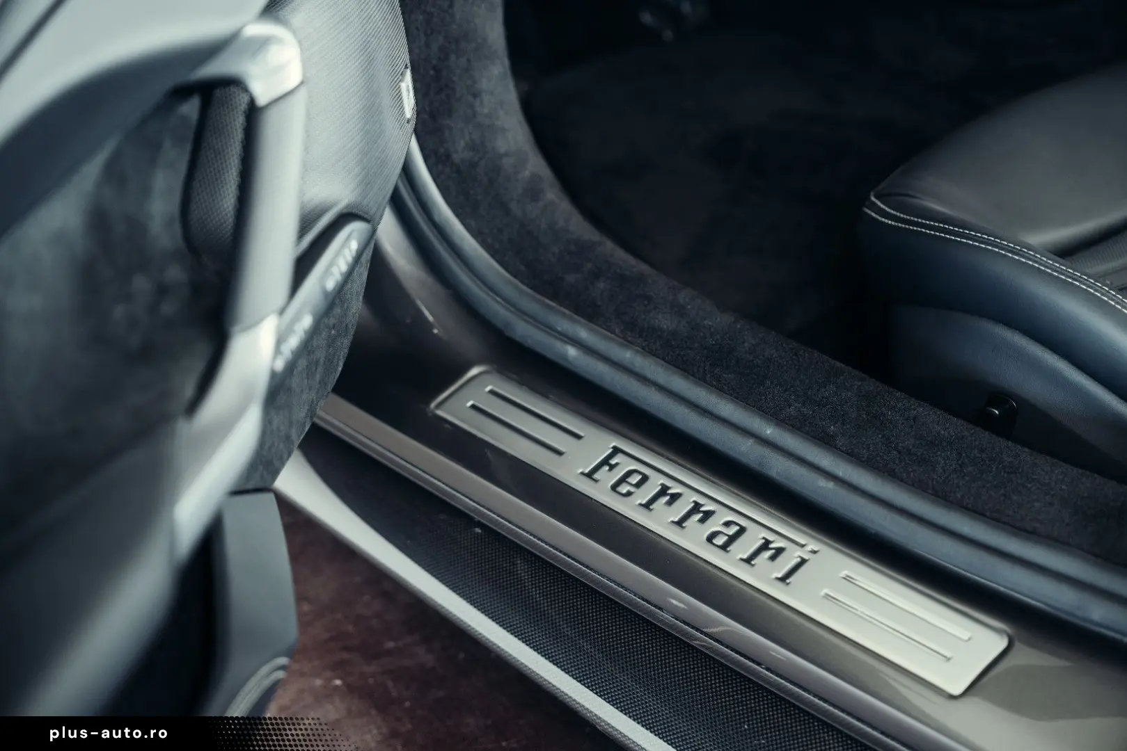 FERRARI 296 GTS Argento Nuerburgring  Carbon