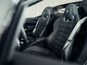 FERRARI 296 GTS Argento Nuerburgring  Carbon