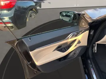 BMW M440i xDrive Gran Coupe PANO INNO STANDHEIZUNG