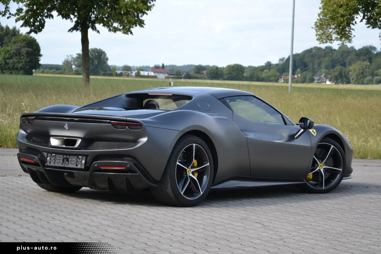 FERRARI 296 GTB DCT LIFT 360 JBL CARPLAY SITZKLIMA PPF!