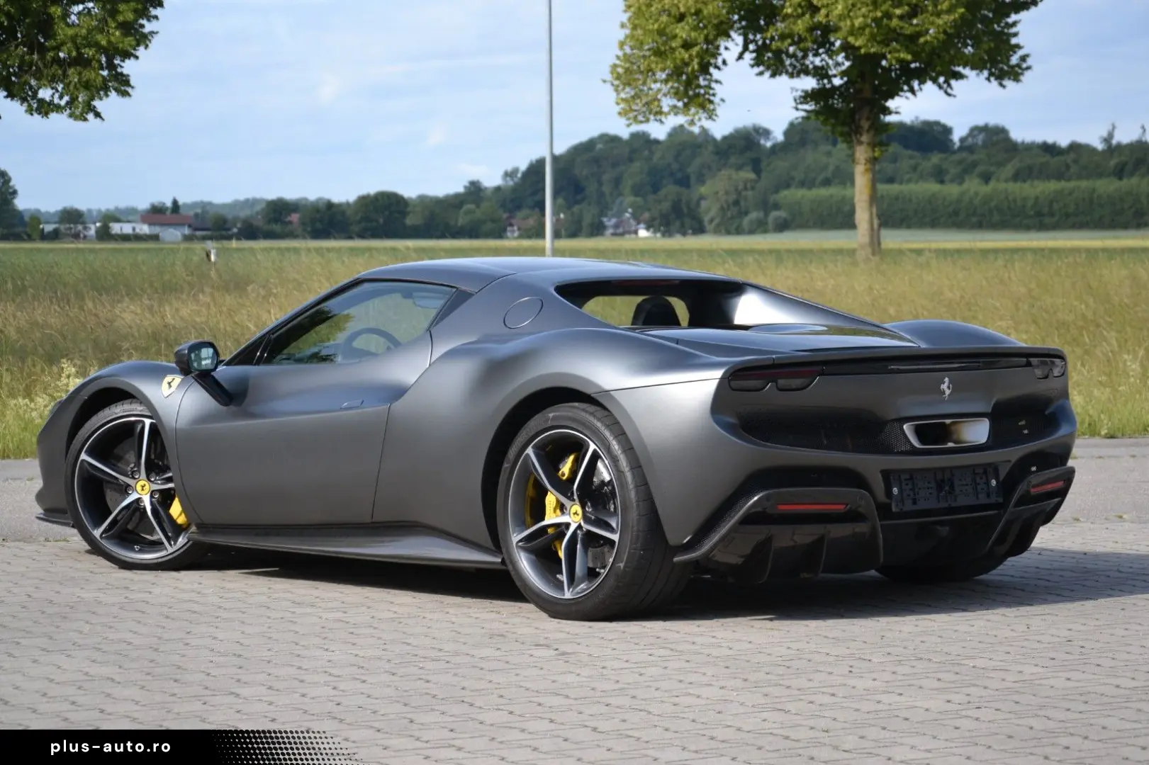 FERRARI 296 GTB DCT LIFT 360 JBL CARPLAY SITZKLIMA PPF!