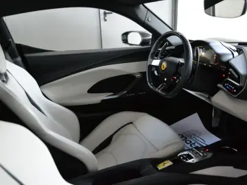 FERRARI 296 GTB DCT LIFT 360 JBL CARPLAY SITZKLIMA PPF!