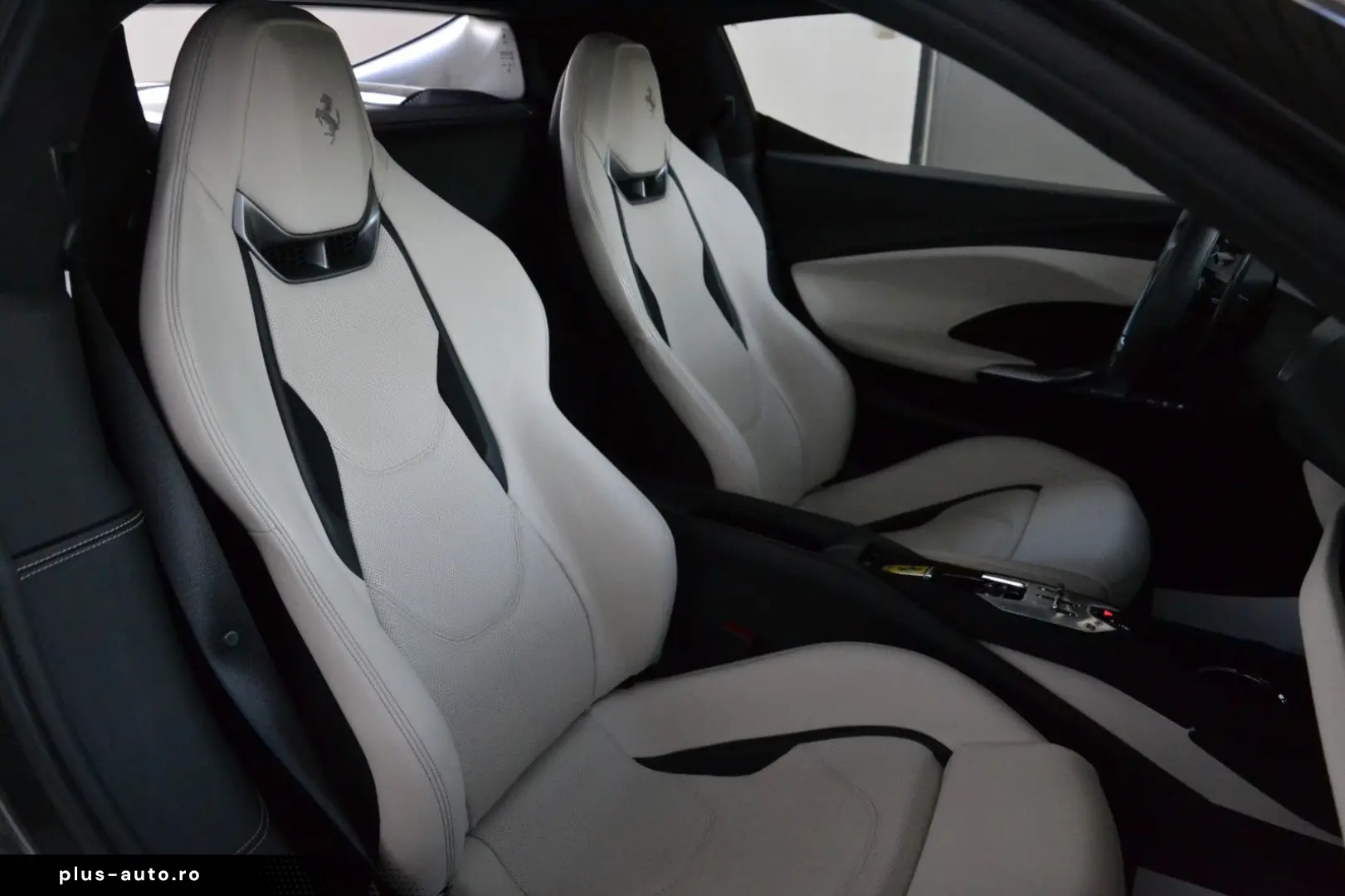 FERRARI 296 GTB DCT LIFT 360 JBL CARPLAY SITZKLIMA PPF!